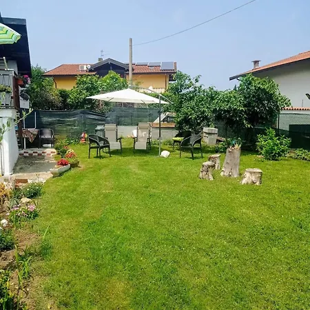 Botique Escape With Views And Garden 아파트 *